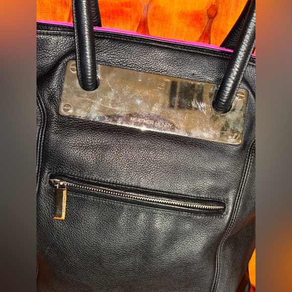 Heather Henry Color Block Fuchsia Fur & Black Pebbled Leather Tote Bag - Picture 7 of 13
